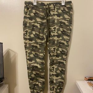 Camo pants